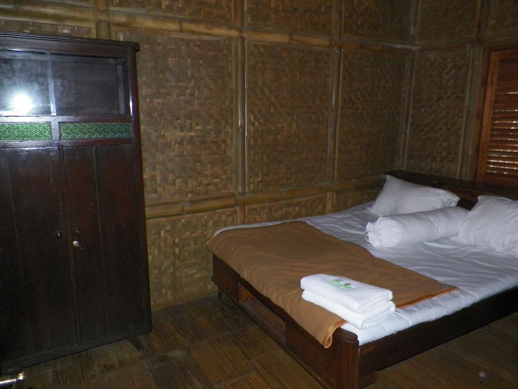 Villa Kampung Karuhun Sutan Raja Бандунг Стая снимка