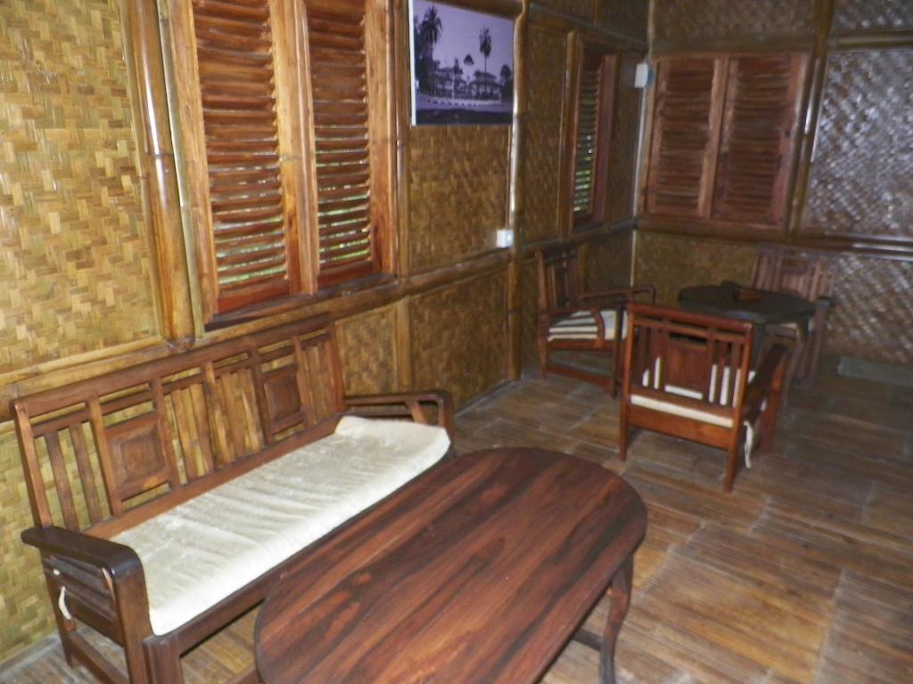 Villa Kampung Karuhun Sutan Raja Бандунг Стая снимка