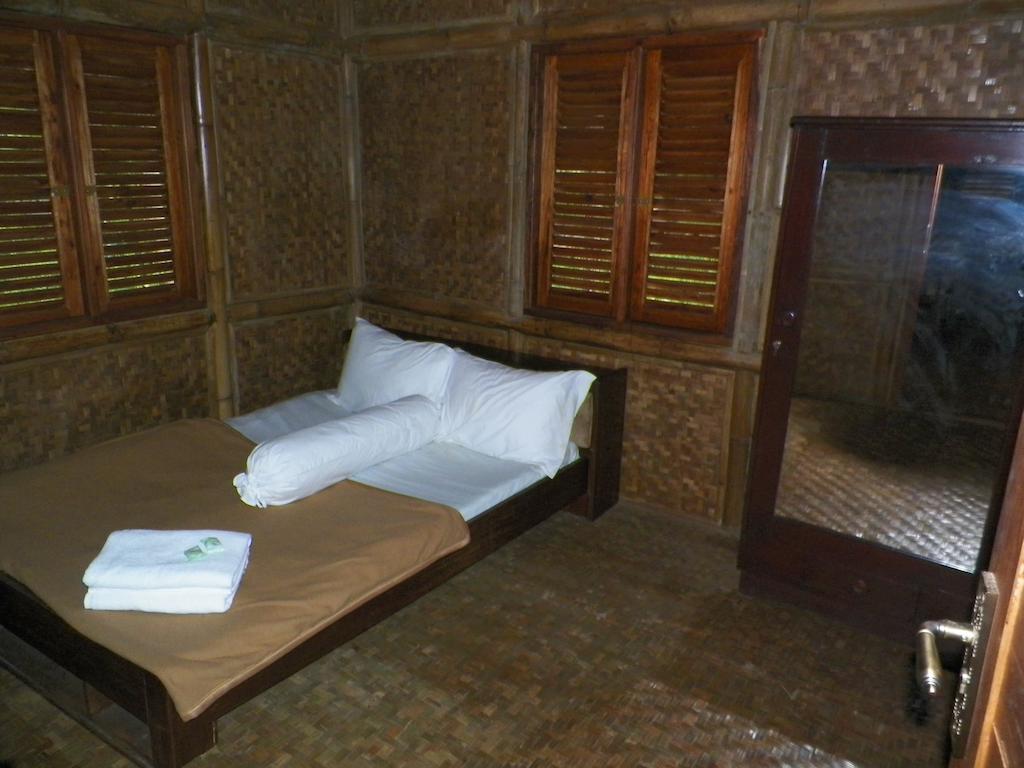 Villa Kampung Karuhun Sutan Raja Бандунг Стая снимка