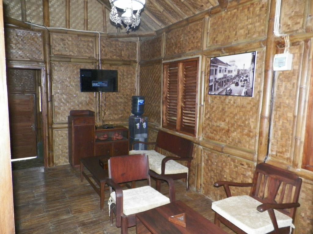 Villa Kampung Karuhun Sutan Raja Бандунг Стая снимка